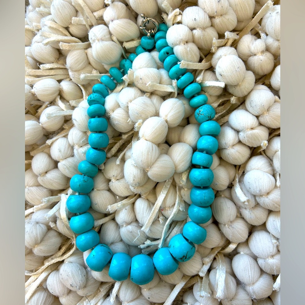 Genuine Turquoise stone choker necklace. Slightly on the heavy side. Like new..